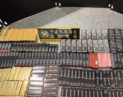 不講武德違規(guī)攜帶化妝品?帶你了解化妝品進(jìn)口的正確姿勢