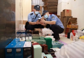 中美關(guān)稅貿(mào)易戰(zhàn)背景下的走私犯罪方式盤點